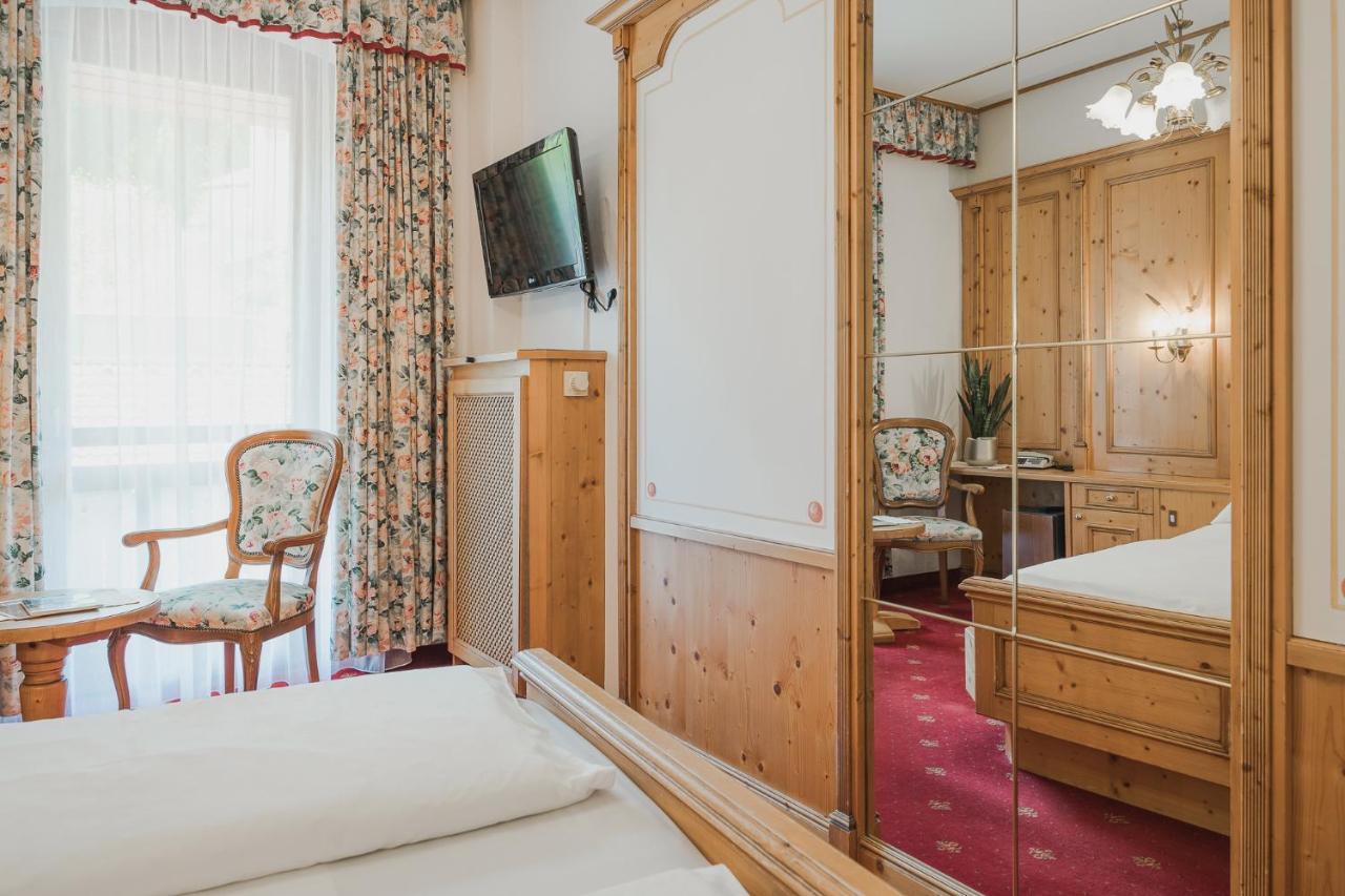 Hotel Sonklarhof Ridanna Esterno foto
